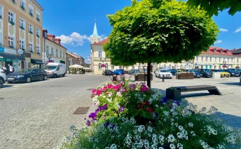 OŚWIĘCIM CENTRUM | DO WYNAJĘCIA DUŻY LOKAL O POW. 