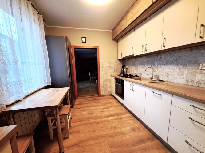 kuchnia -widok na pokój